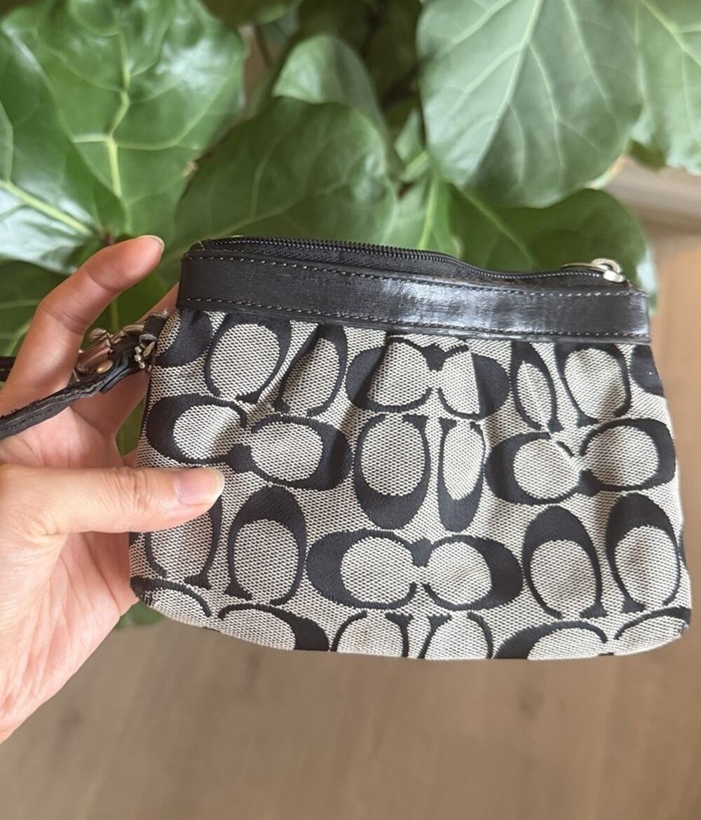 COACH Signature New York Wallet Purse Women's fabric Grey/Black Cardholder